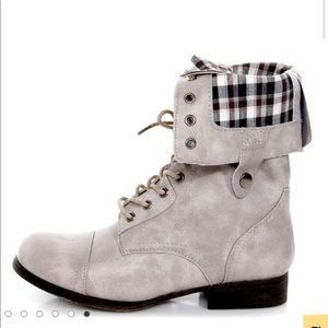 Bamboo lace up combat boots
